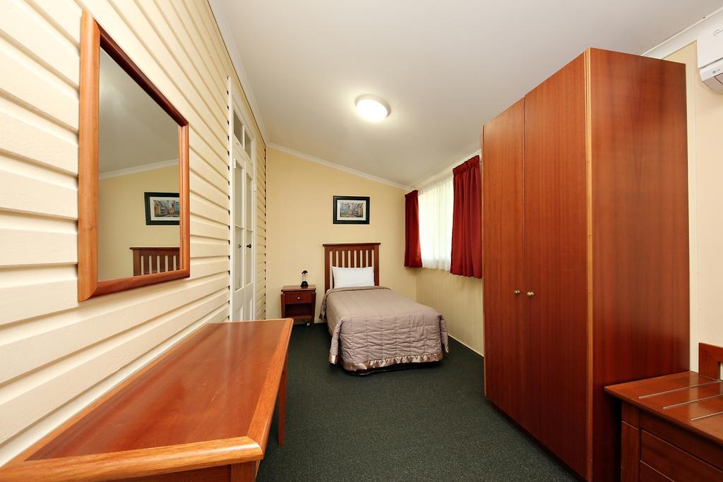 Quality Inn Grafton Exterior photo