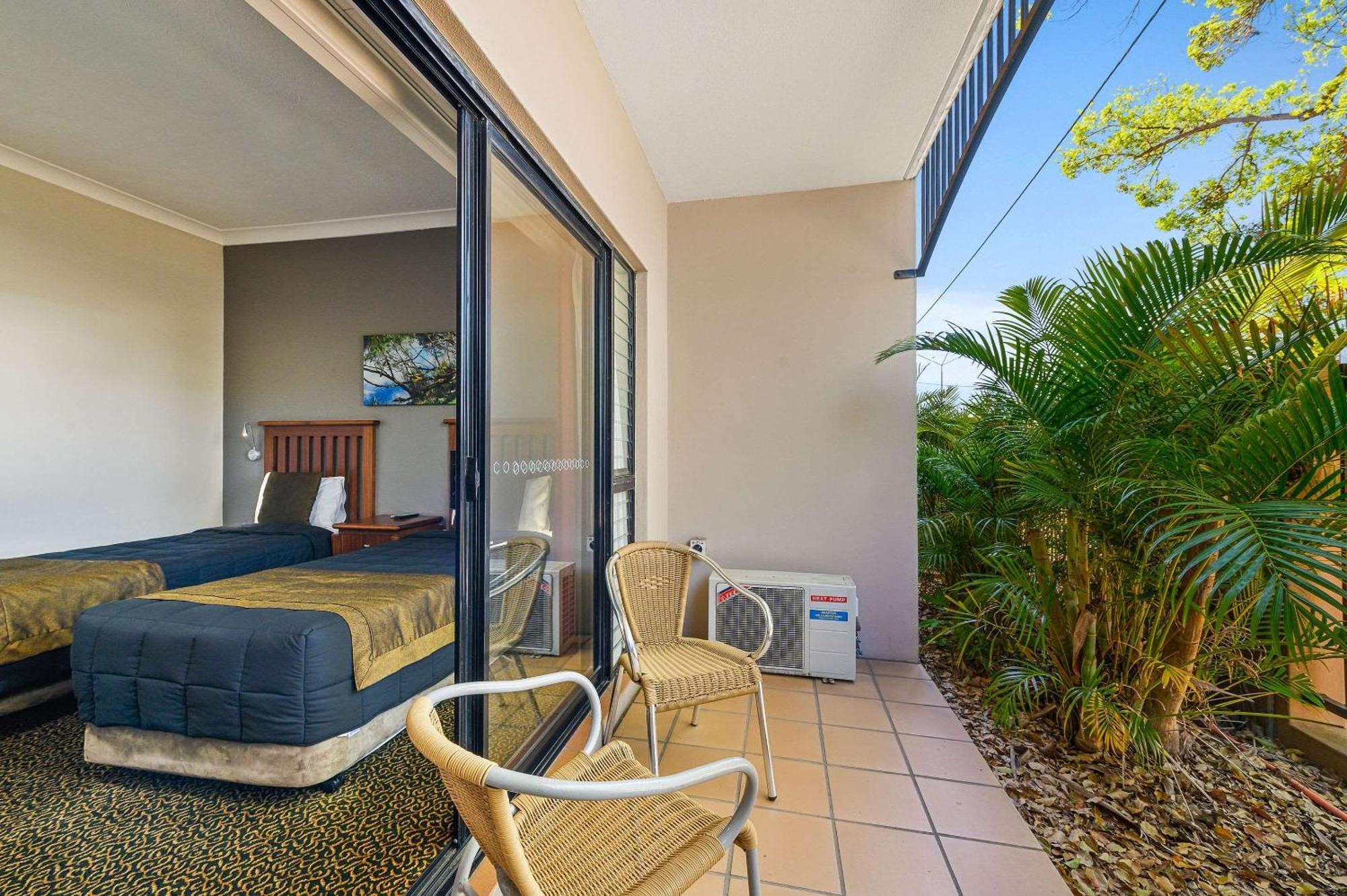 Quality Inn Grafton Exterior photo